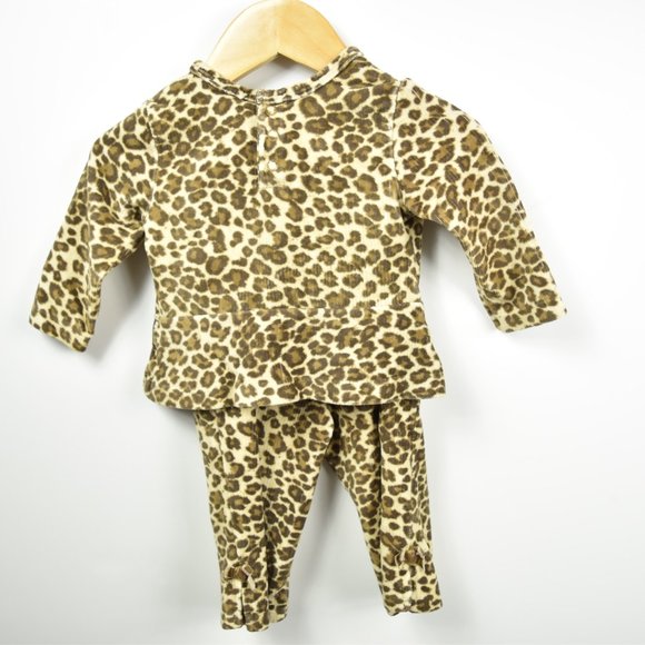 Animal print 2 piece velour outfit 6-9M - Picture 6 of 8